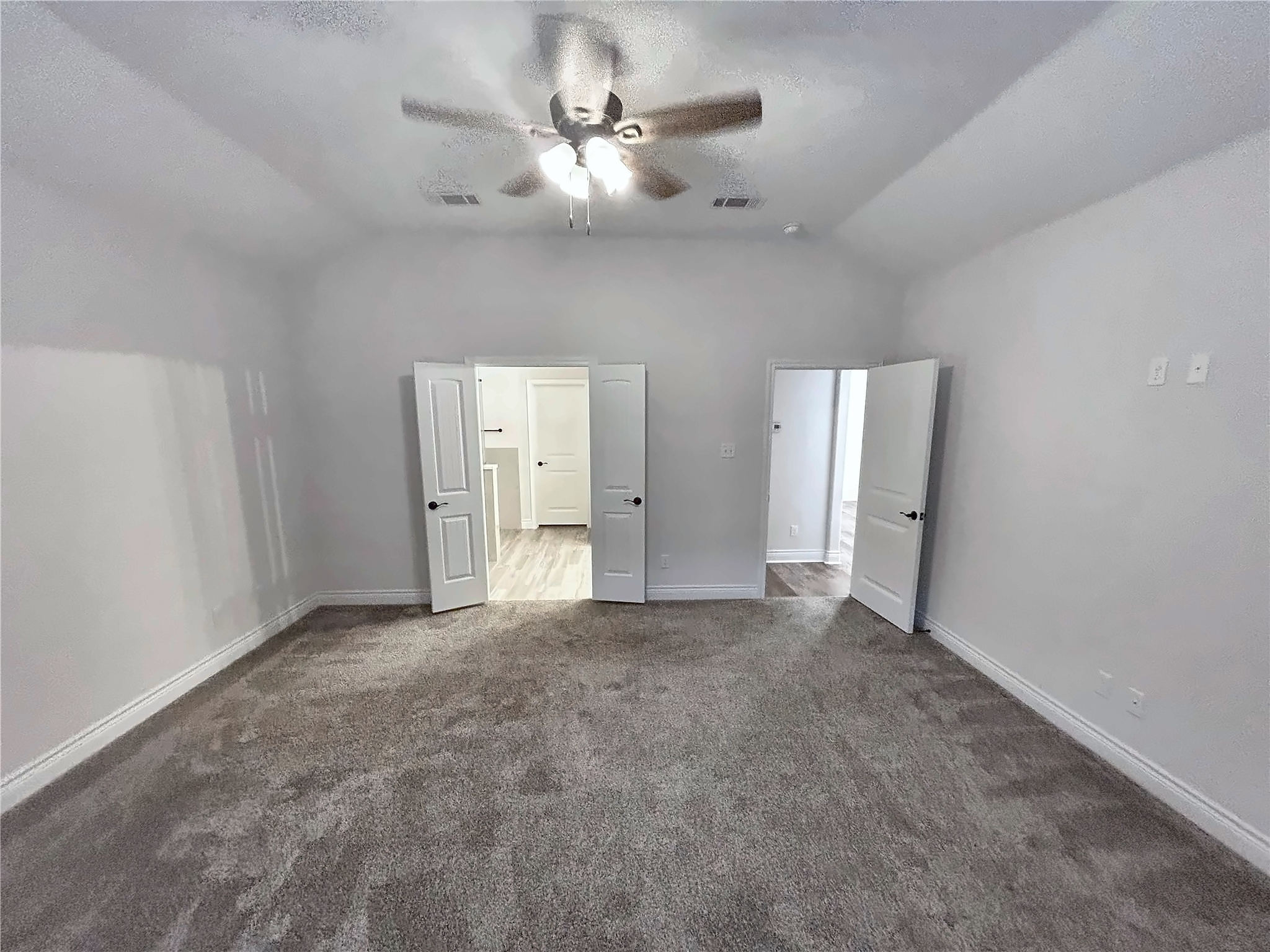 8406 Grant Lane listing photo 10